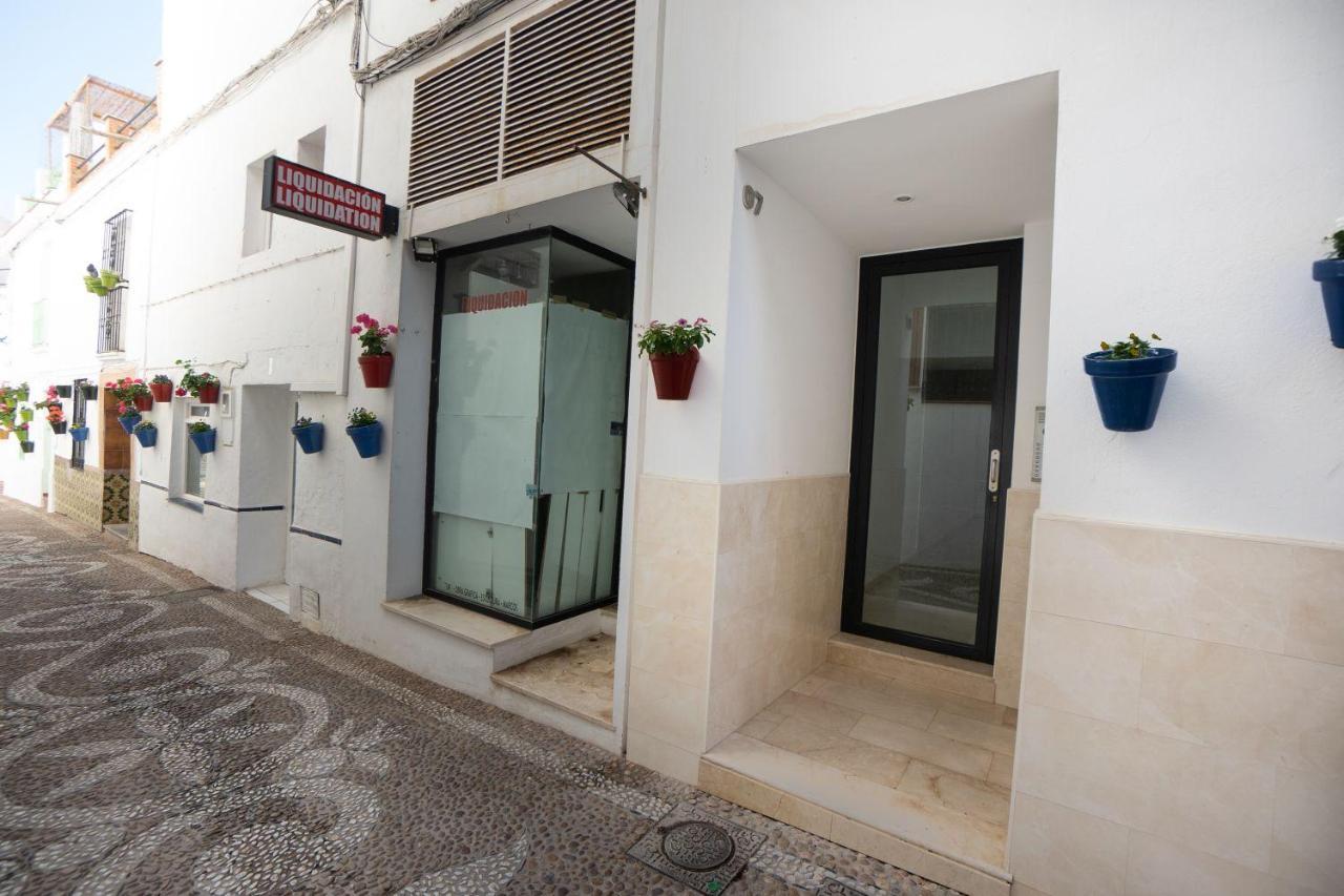 Playa Del Salon 2C Menyber Apartment Nerja Luaran gambar