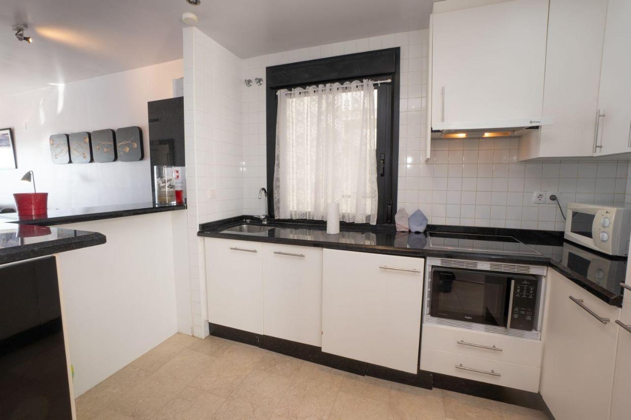 Playa Del Salon 2C Menyber Apartment Nerja Luaran gambar